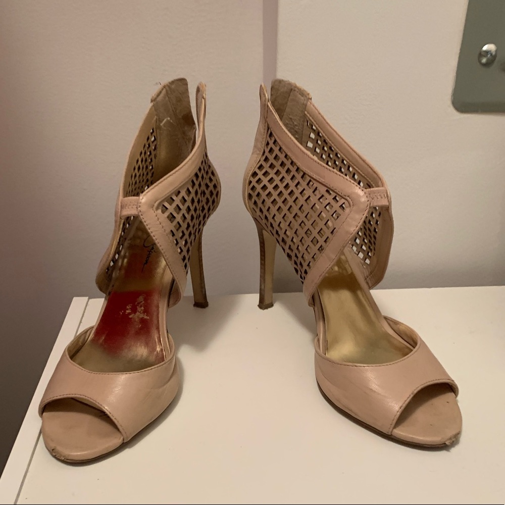 Size 8.5 Beige/nude color Jessica Simpson open toe heels